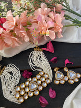 Royal Pearl and Kundan High Neck Choker-Oblong-G2719